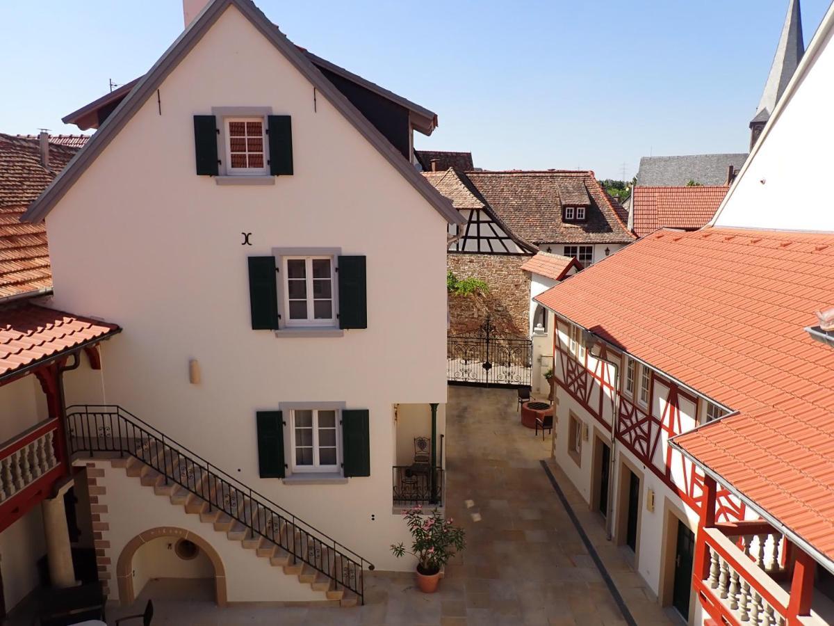 Karlbacher Domizil Ferienwohnungen Grosskarlbach Exterior foto